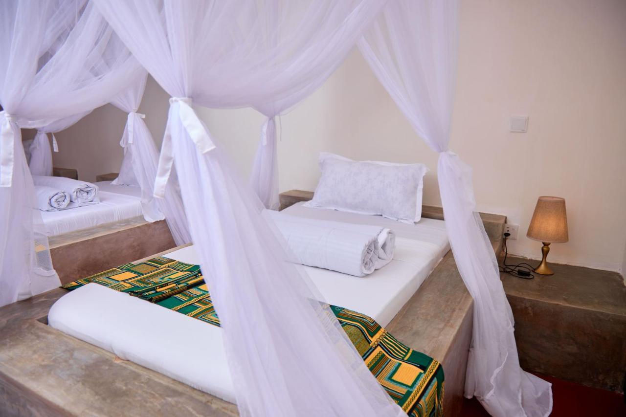 Freedom Inn Arusha Luaran gambar