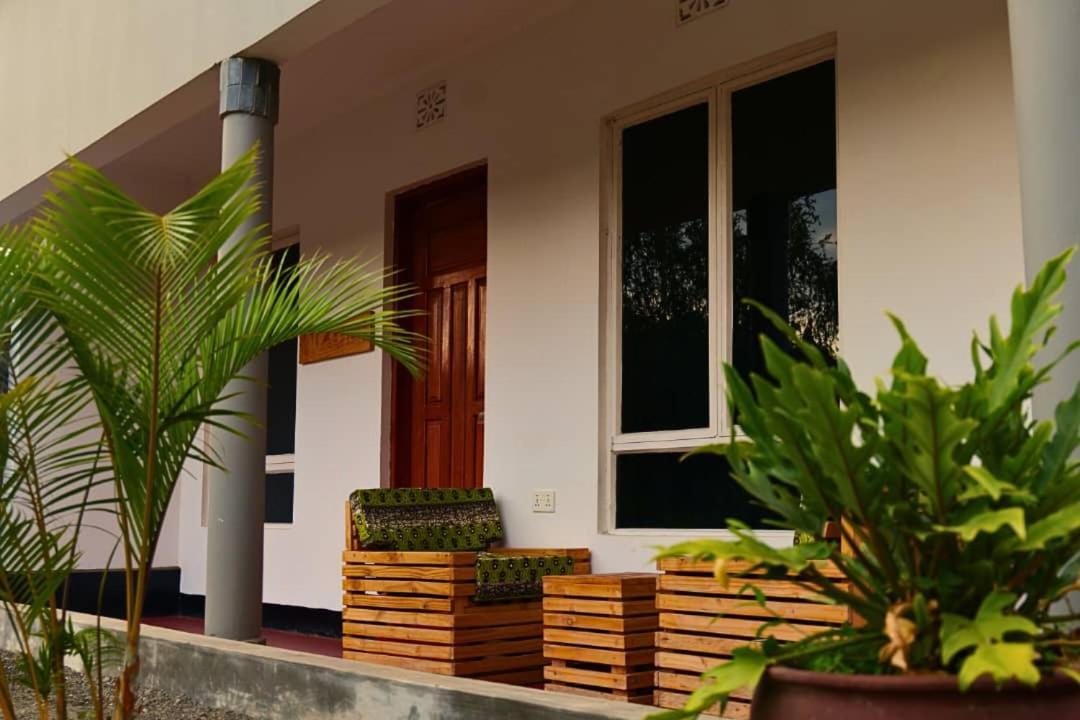 Freedom Inn Arusha Luaran gambar